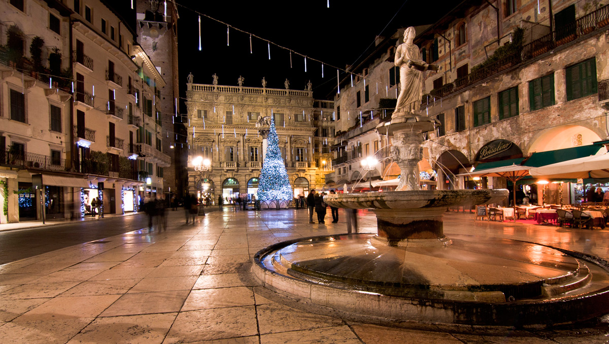 Piazza delle Erbe Verona