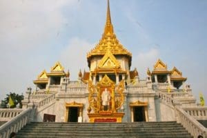 Wal-Traimit-Bangkok