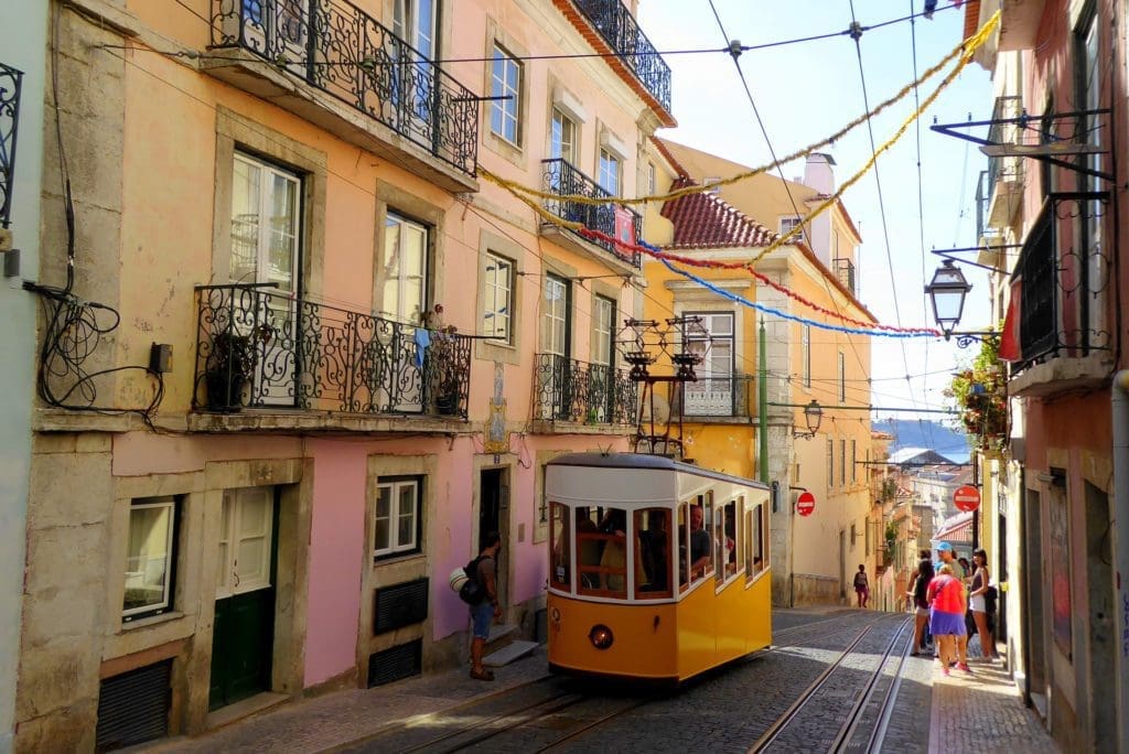 tram a lisbona