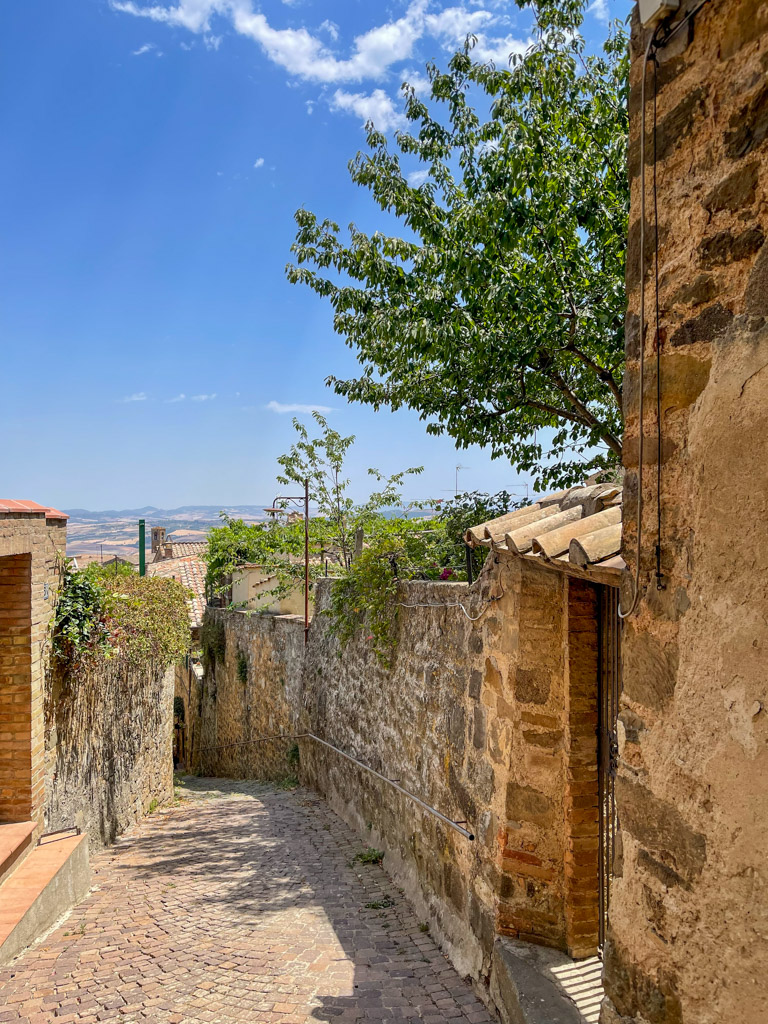 stradina di Montalcino