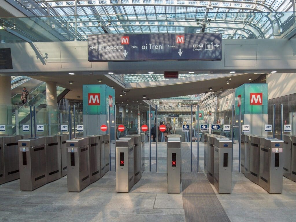 Stazione metropolitana Porta Susa