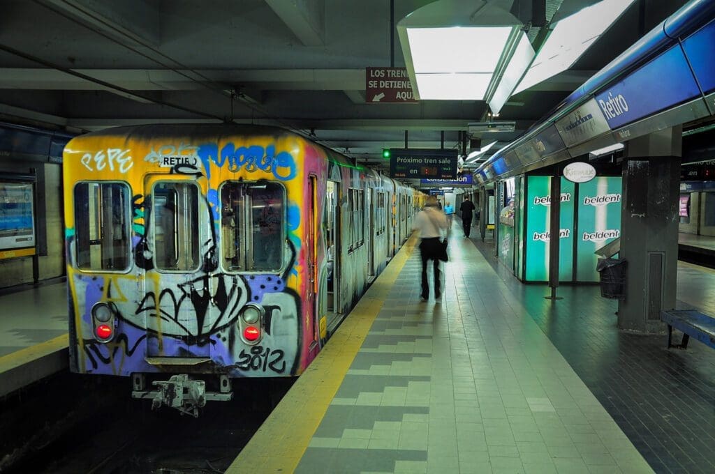 Metro di Buenos Aires, Stazione di Retiro