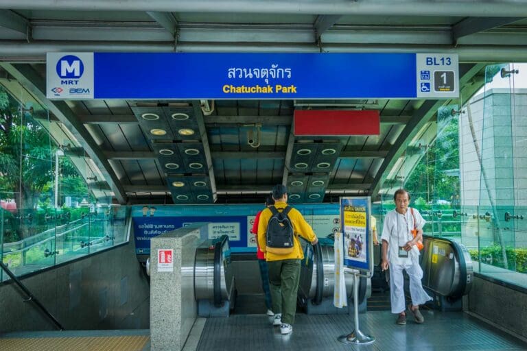 Metro Bangkok: mappa, biglietti, orari e altre info sui trasporti a Bangkok