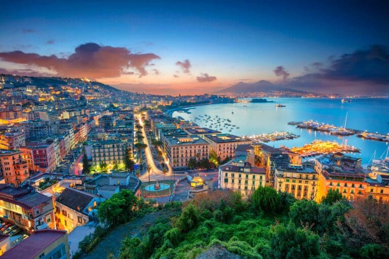 Cosa vedere a Napoli in un giorno: i luoghi imperdibili