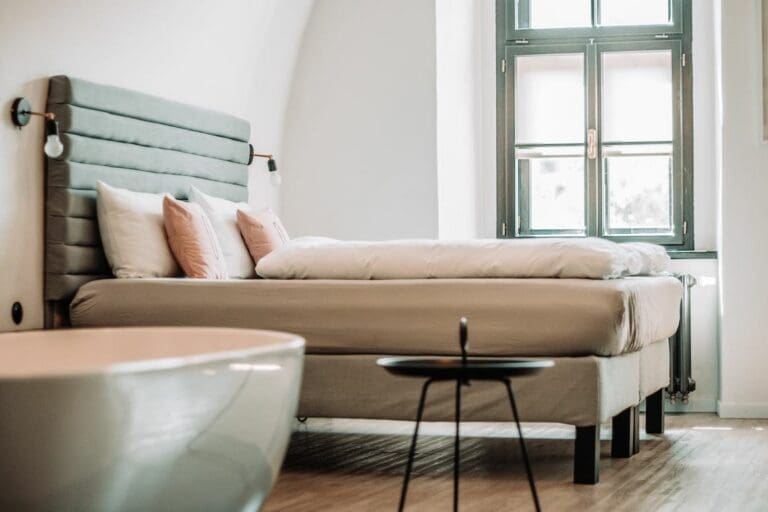 stanza hotel